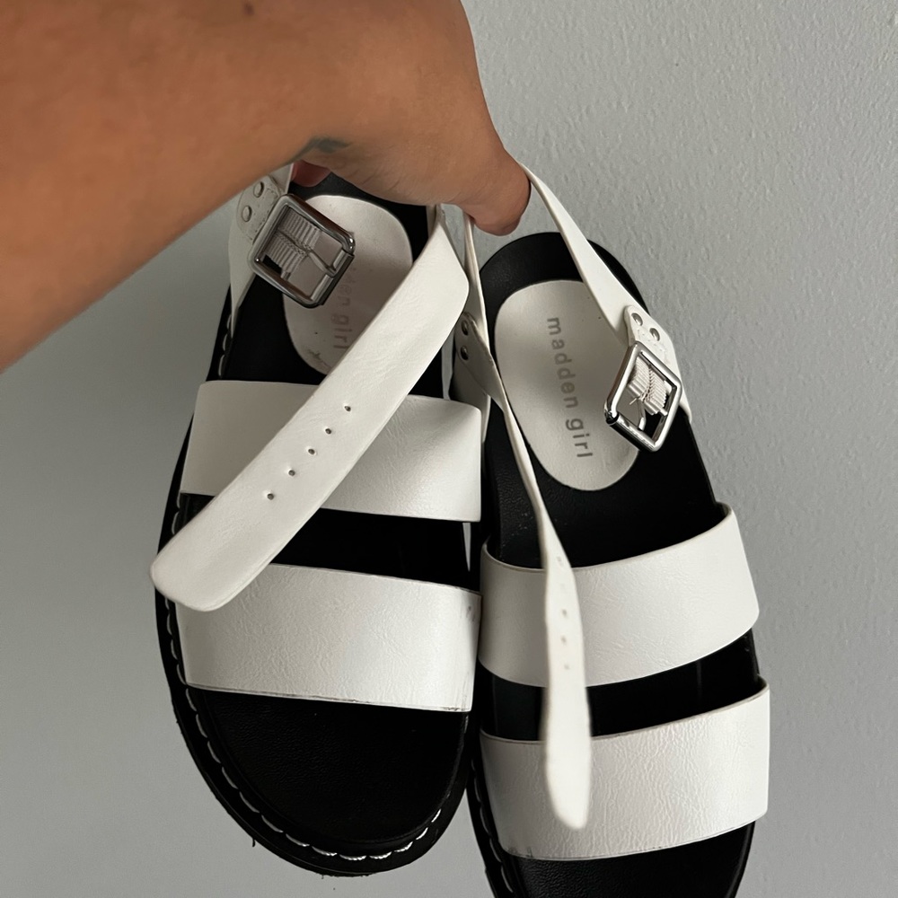 Madden girl sandals
